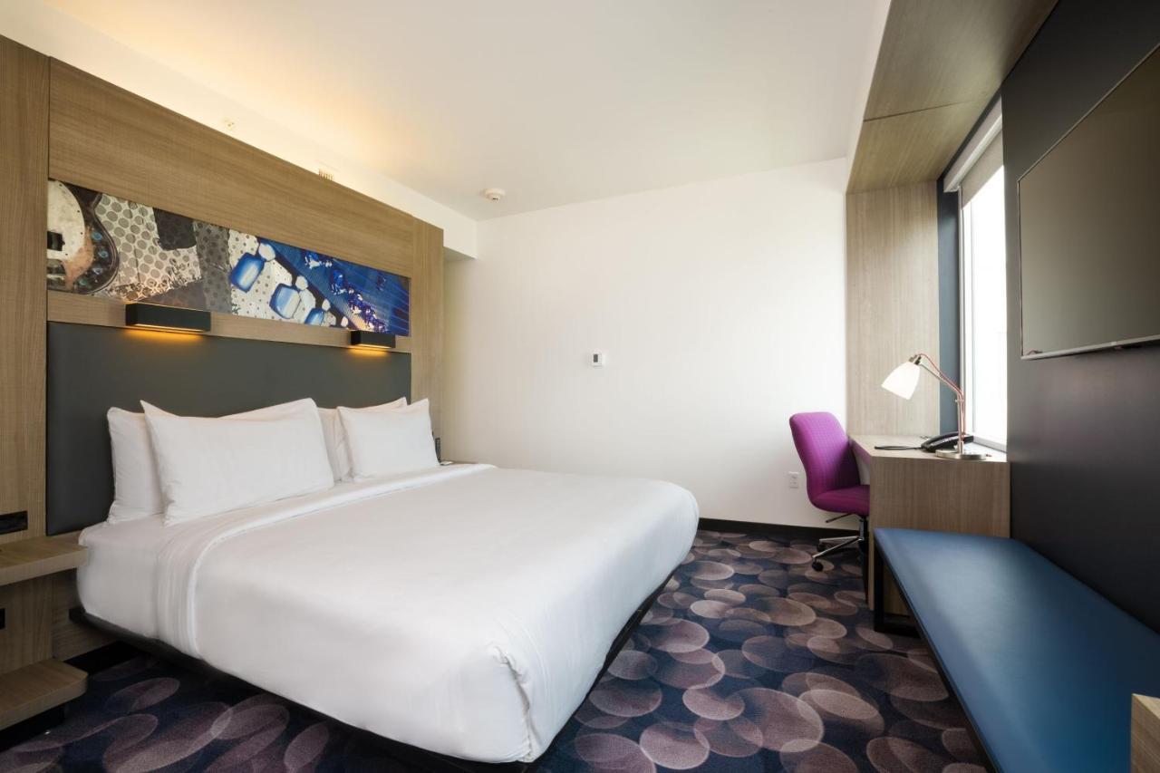 Aloft Austin Airport Hotel Buitenkant foto