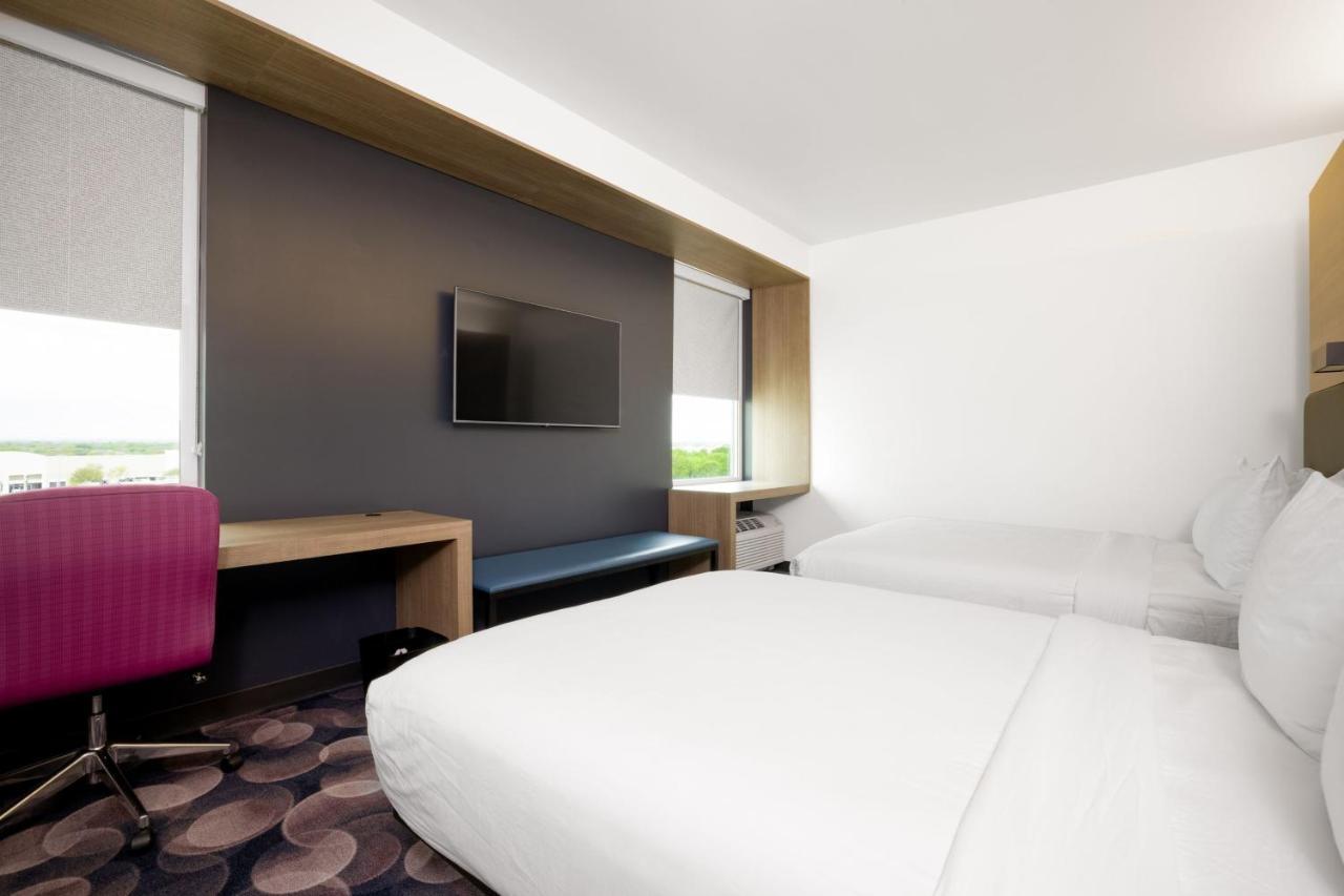 Aloft Austin Airport Hotel Buitenkant foto